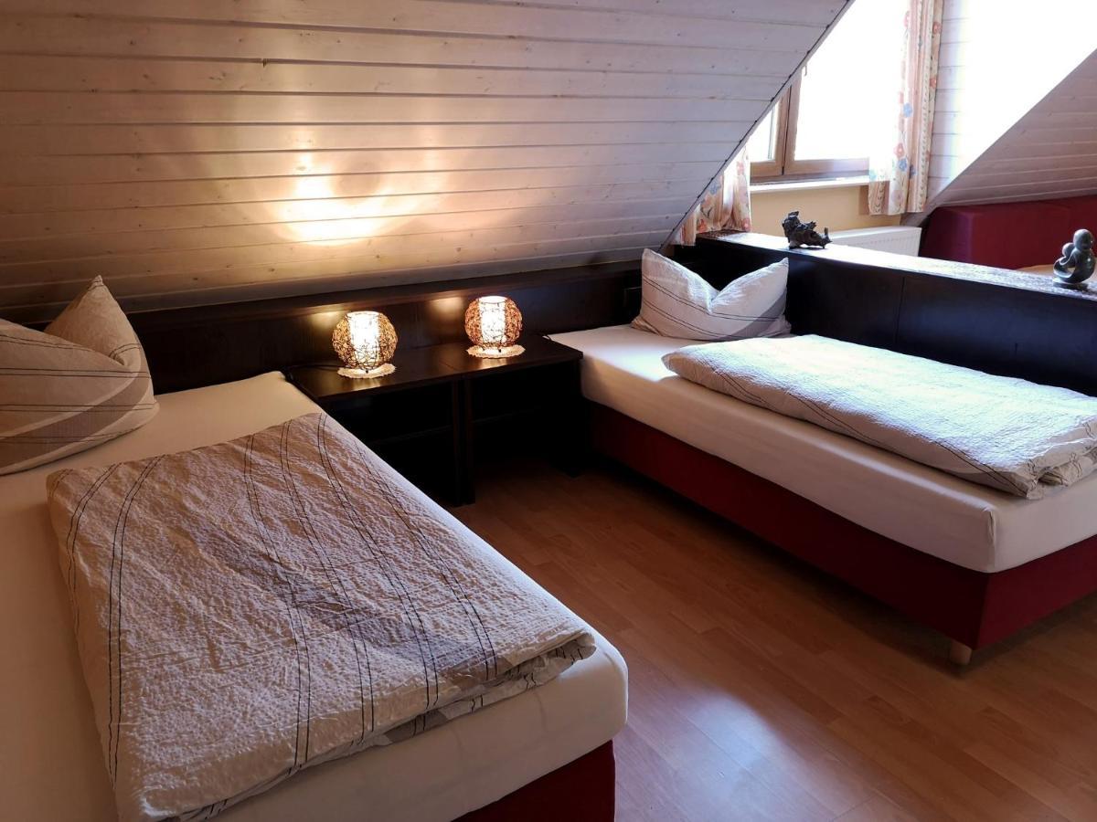 Gaestehaus Martin Gamburg Екстер'єр фото